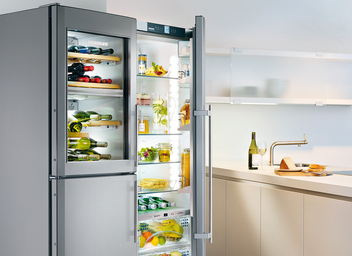 Какие холодильники лучше по качеству. Холодильник Liebherr SBSES 8486. Liebherr SBSES 7165. Холодильник Liebherr SBSES 7165. Холодильник Либхер 8683.